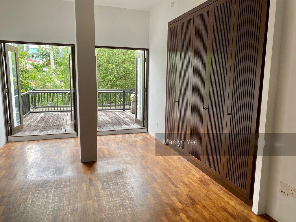 Coronation Grove (D10), Condominium #252213961